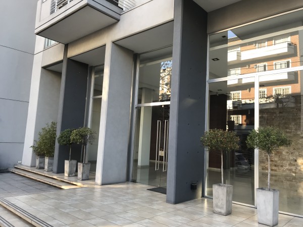 3 Ambientes de Categoria en Torre Cabral Plaza