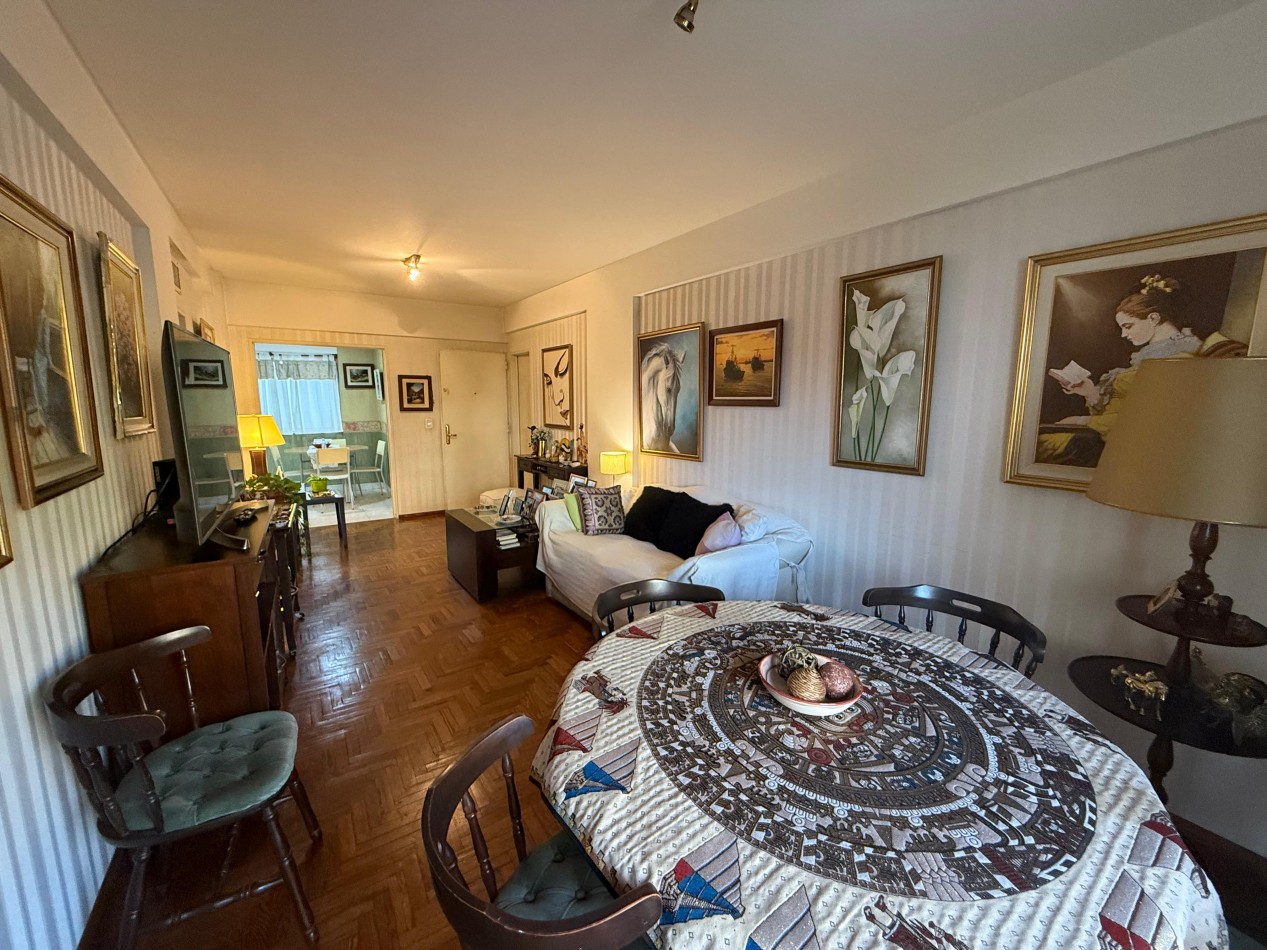 4 ambientes de categoria con cochera - En venta