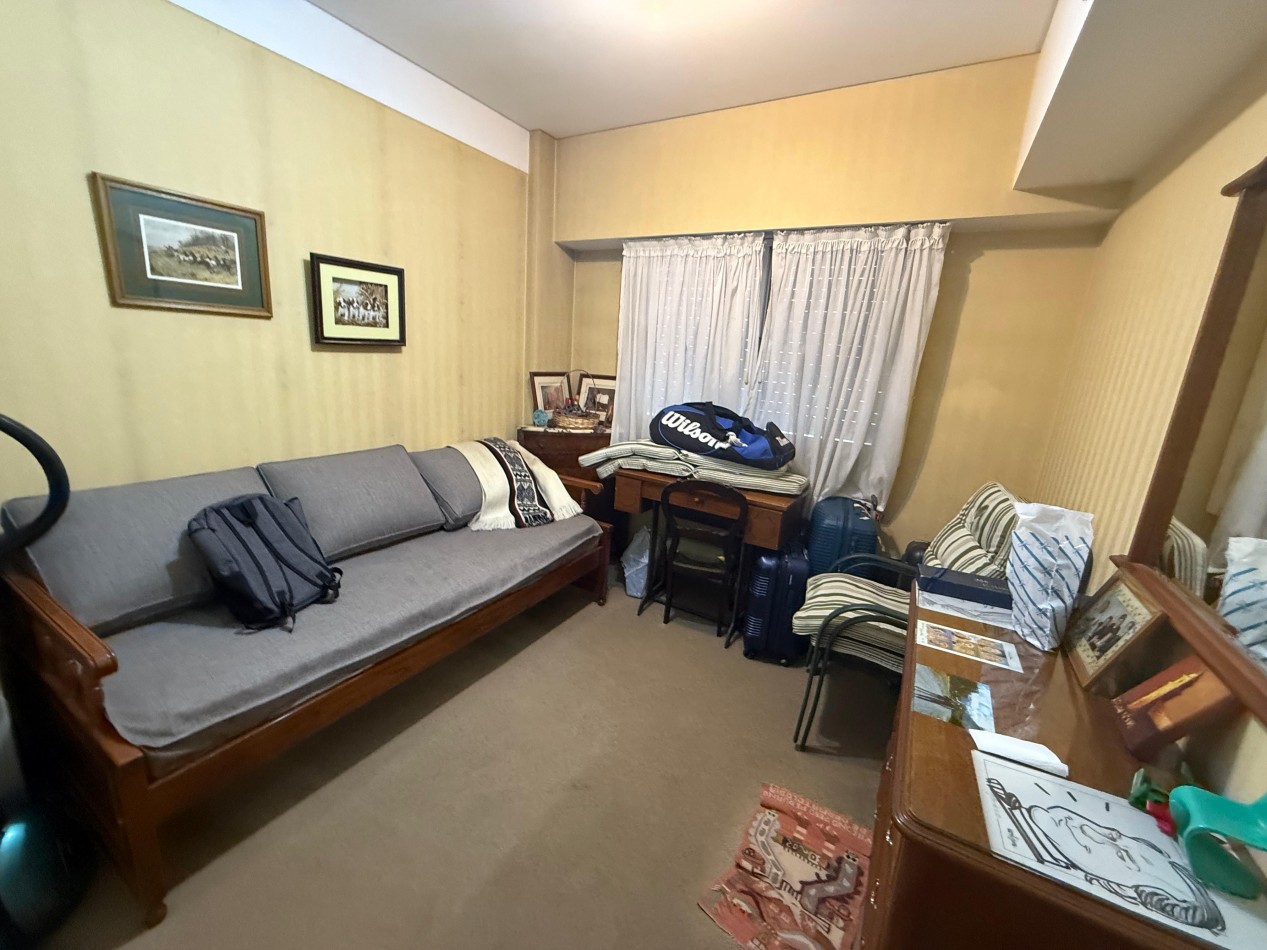 4 ambientes de categoria con cochera - En venta