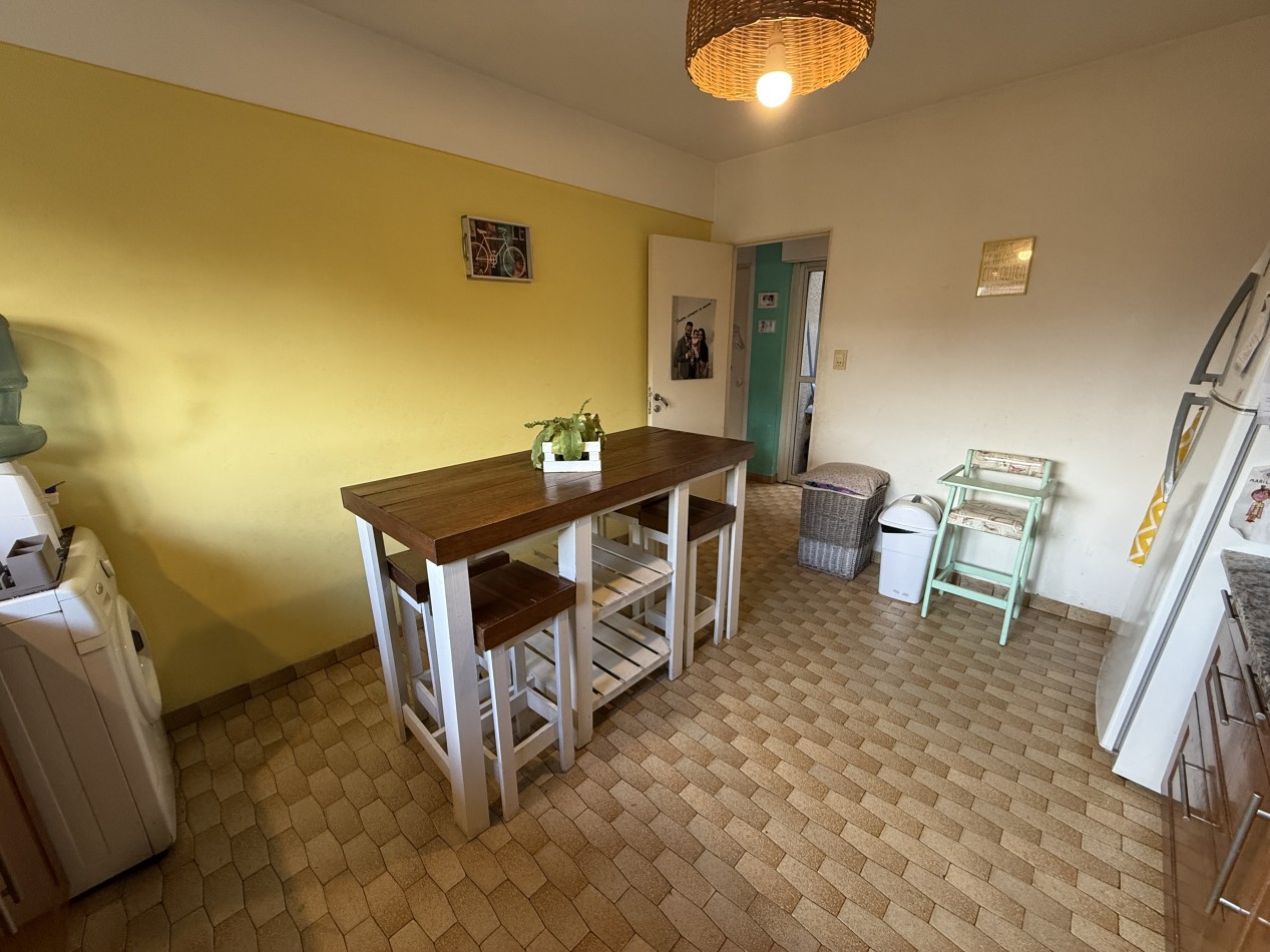 3 ambientes con cochera en venta