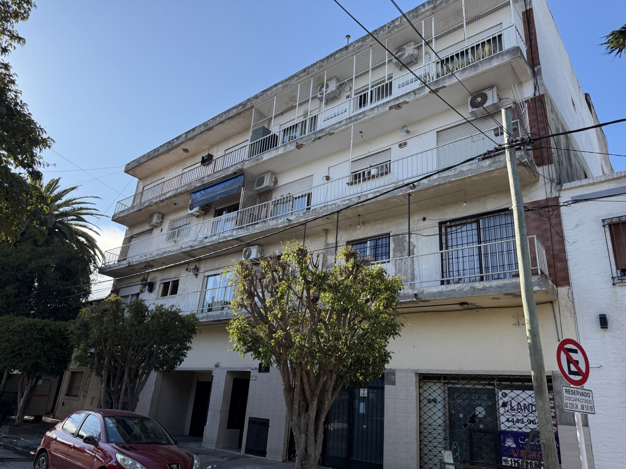 3 ambientes con cochera en venta