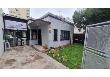 Casa en venta - Ramos Mejia centro