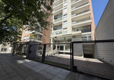 3 Ambientes con Cochera - Edificio de Categoria